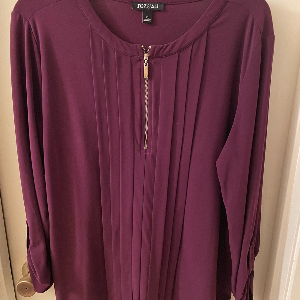 Roz & Ali Women's Burgandy Blouse with Zipper Detail